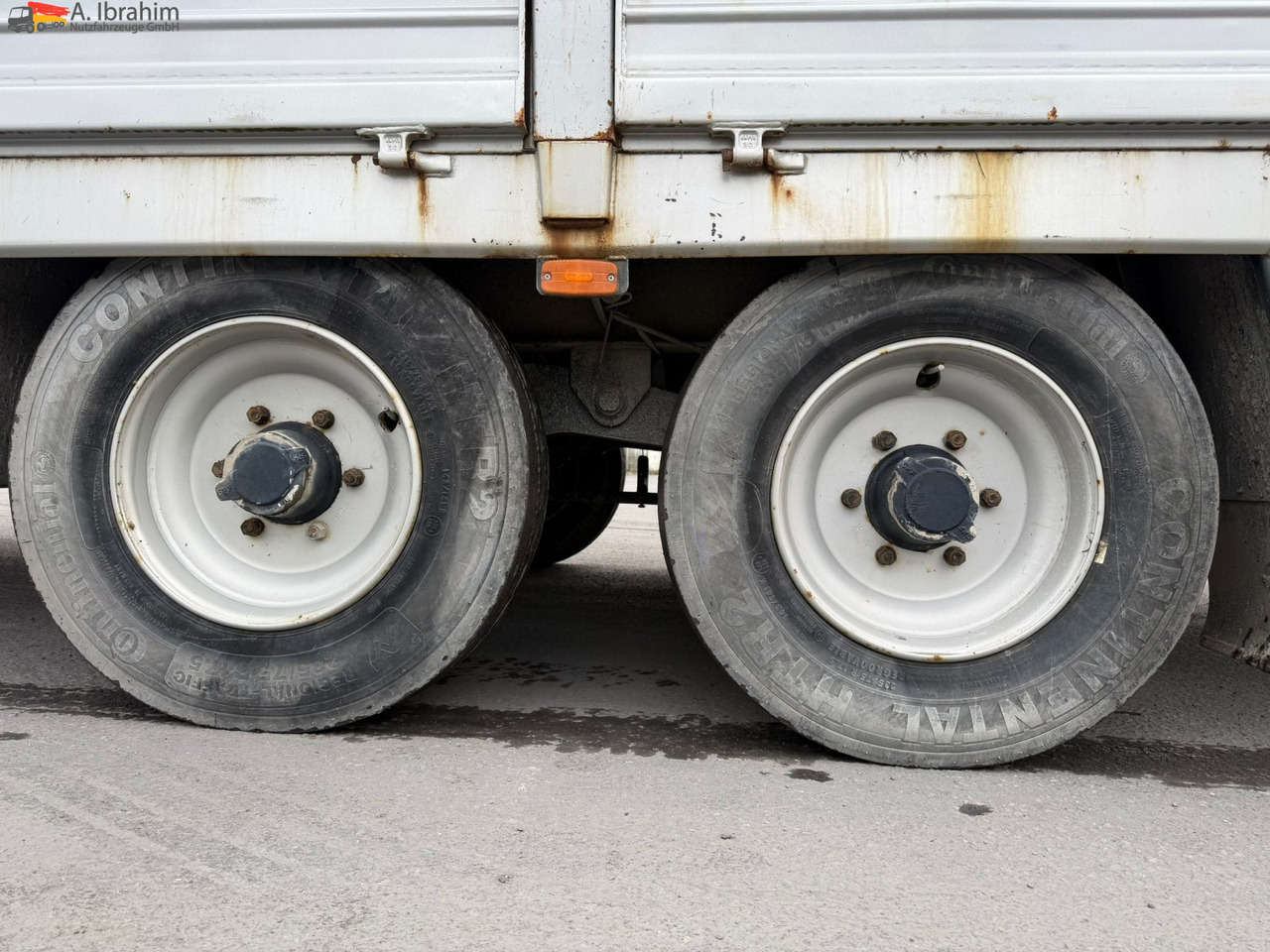 Obermaier TUE110 SDAH Tieflader | | Trommelbremse | Rampen | 7.2 Plattform | Stützfuß vorne - Remolque góndola rebajadas: foto 3 Obermaier TUE110 SDAH Tieflader | | Trommelbremse | Rampen | 7.2 Plattform | Stützfuß vorne - Remolque góndola rebajadas: foto 3