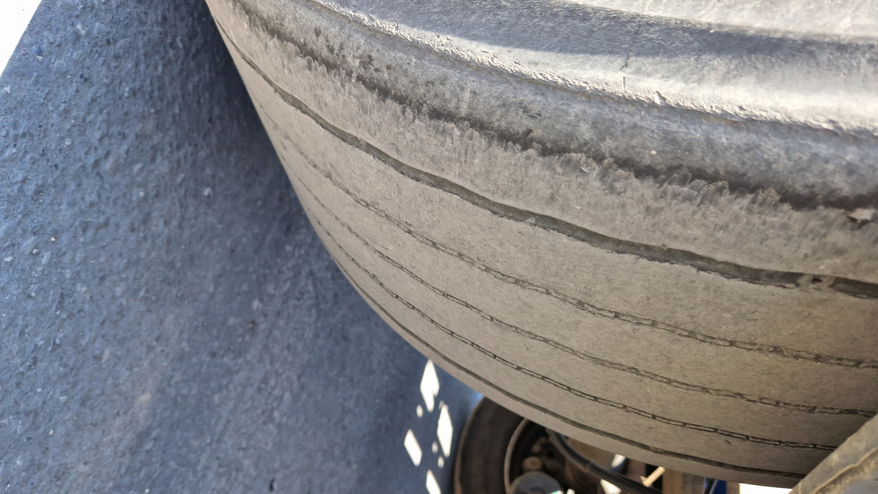 Schmitz SCF 24G Slider - Semirremolque portacontenedore/ Intercambiable: foto 5 Schmitz SCF 24G Slider - Semirremolque portacontenedore/ Intercambiable: foto 5