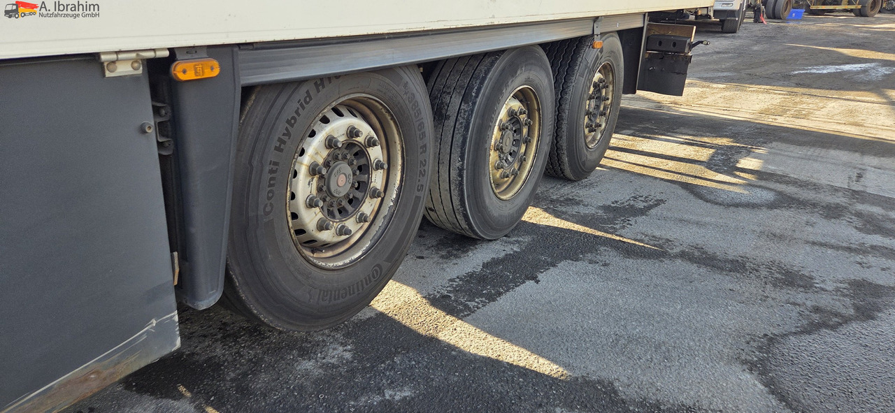 Schmitz SKO24 TK SL 200 | -30°C | Lift-Achse | Scheibenbremse - Semirremolque frigorífico: foto 4 Schmitz SKO24 TK SL 200 | -30°C | Lift-Achse | Scheibenbremse - Semirremolque frigorífico: foto 4