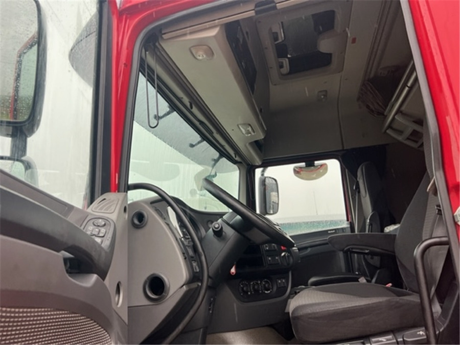 DAF XF 105 460 - Cabeza tractora: foto 5 DAF XF 105 460 - Cabeza tractora: foto 5