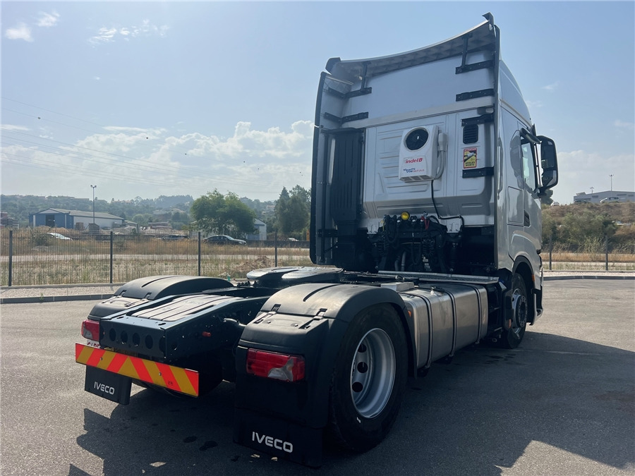 Iveco S-WAY 500 - Cabeza tractora: foto 4 Iveco S-WAY 500 - Cabeza tractora: foto 4