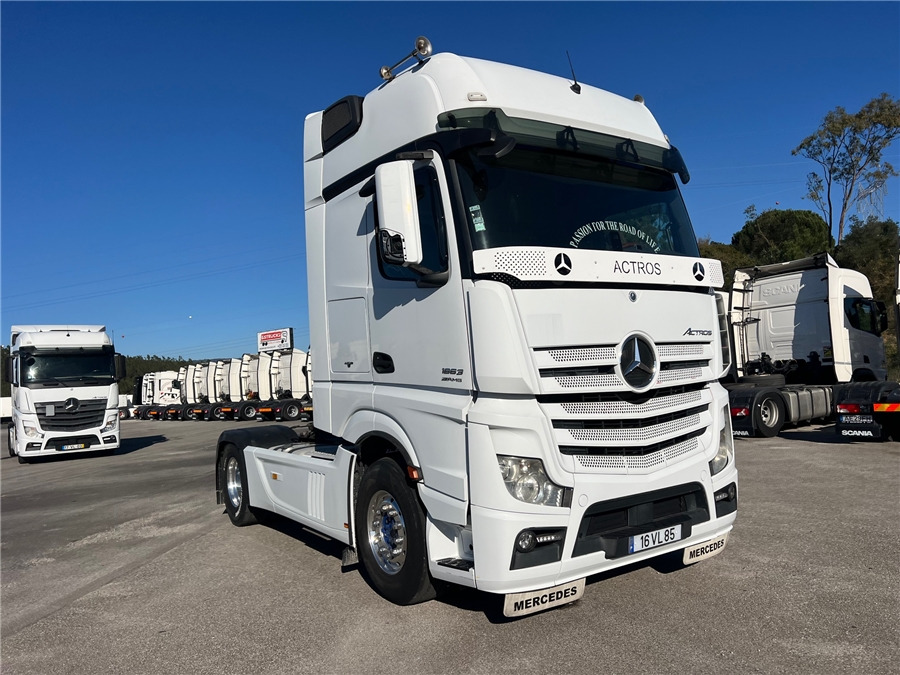 MERCEDES-BENZ 1863 AMG / RETARDER - Cabeza tractora: foto 1 MERCEDES-BENZ 1863 AMG / RETARDER - Cabeza tractora: foto 1