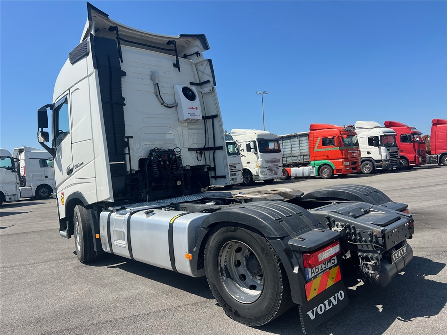 Cabeza tractora Volvo FH500: foto 6