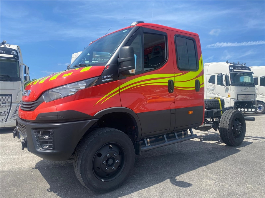 Iveco 70-S180 4X4 - Camión chasis: foto 1 Iveco 70-S180 4X4 - Camión chasis: foto 1
