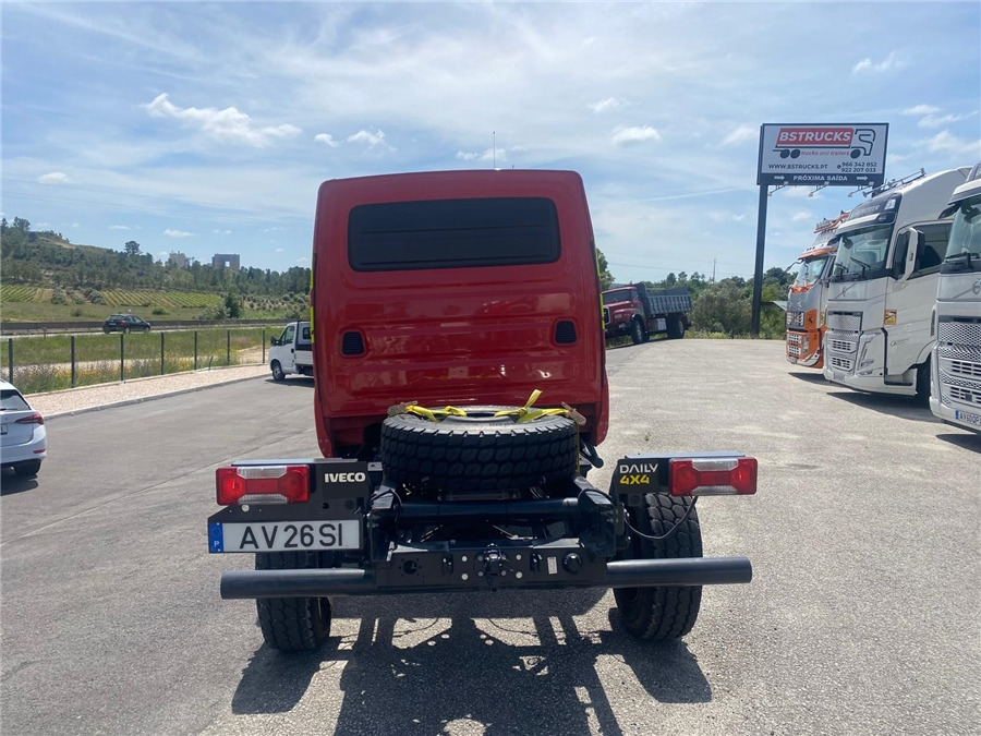 Iveco 70-S180 4X4 - Camión chasis: foto 5 Iveco 70-S180 4X4 - Camión chasis: foto 5