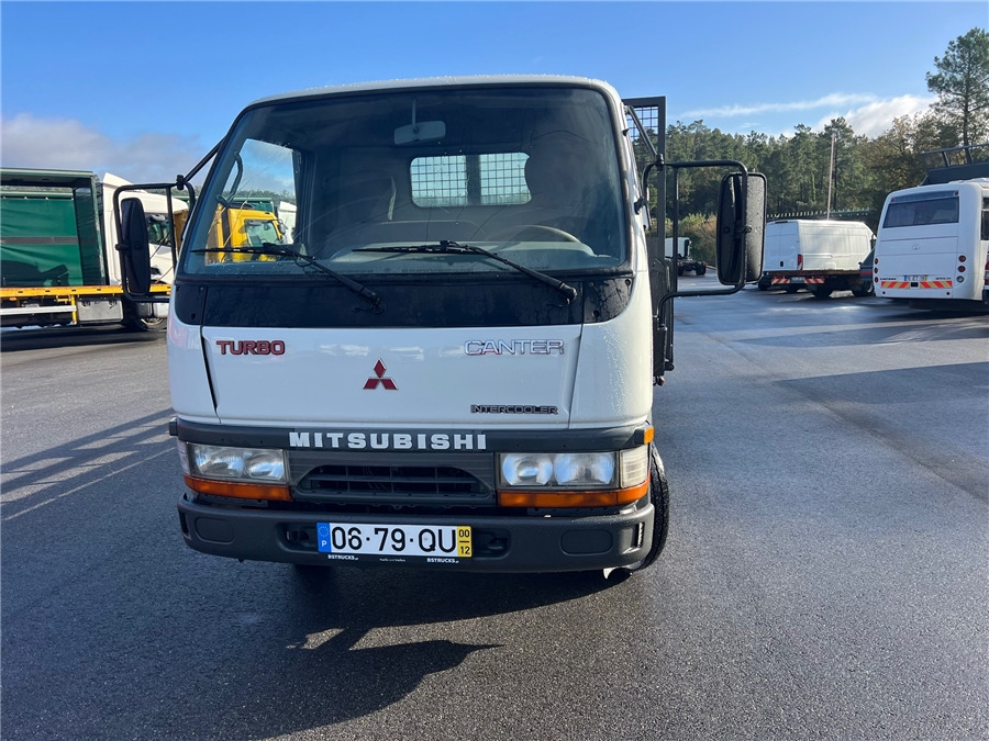 Mitsubishi - Furgoneta caja abierta: foto 2 Mitsubishi - Furgoneta caja abierta: foto 2