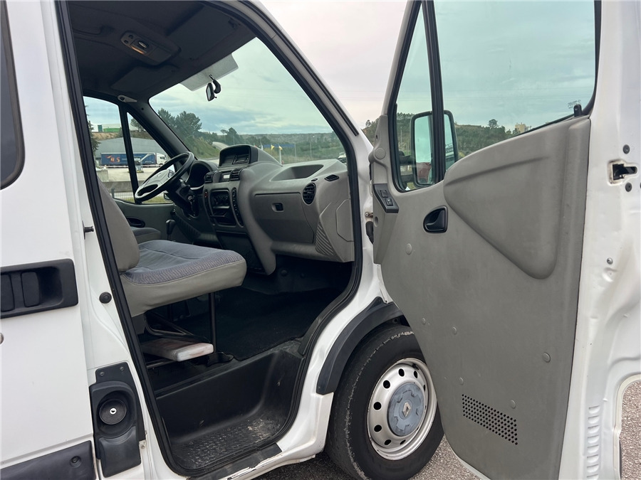 Minibús, Furgoneta de pasajeros Renault MASTER / 16lugares: foto 10 Minibús, Furgoneta de pasajeros Renault MASTER / 16lugares: foto 10