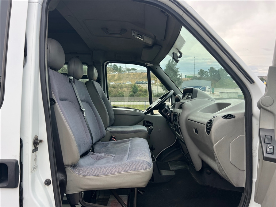 Minibús, Furgoneta de pasajeros Renault MASTER / 16lugares: foto 11 Minibús, Furgoneta de pasajeros Renault MASTER / 16lugares: foto 11