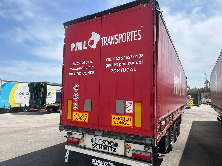 SCHMITZ CARGOBULL SCB-S3T TETO ELEVAR - Semirremolque lona: foto 4 SCHMITZ CARGOBULL SCB-S3T TETO ELEVAR - Semirremolque lona: foto 4