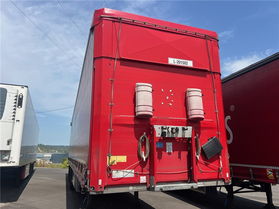 SCHMITZ CARGOBULL SCB-S3T TETO ELEVAR - Semirremolque lona: foto 5 SCHMITZ CARGOBULL SCB-S3T TETO ELEVAR - Semirremolque lona: foto 5