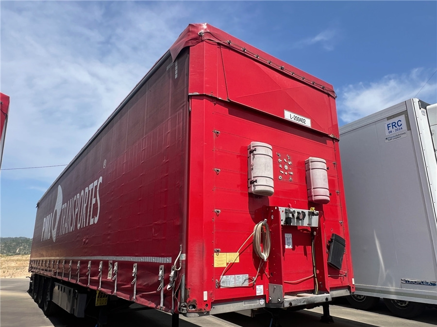 SCHMITZ CARGOBULL SCB-S3T TETO ELEVAR - Semirremolque lona: foto 1 SCHMITZ CARGOBULL SCB-S3T TETO ELEVAR - Semirremolque lona: foto 1