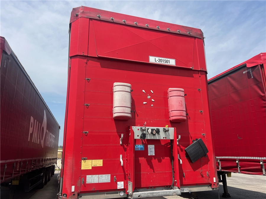 SCHMITZ CARGOBULL SCB-S3T TETO ELEVAR - Semirremolque lona: foto 5 SCHMITZ CARGOBULL SCB-S3T TETO ELEVAR - Semirremolque lona: foto 5