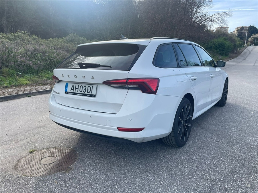 SKODA OCTAVIA - Coche: foto 4 SKODA OCTAVIA - Coche: foto 4