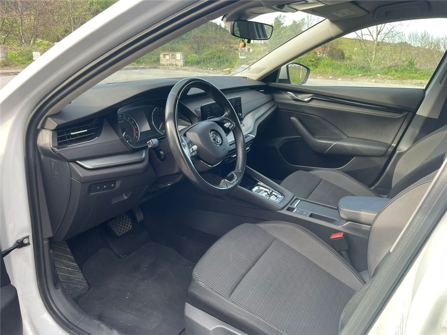 SKODA OCTAVIA - Coche: foto 5 SKODA OCTAVIA - Coche: foto 5
