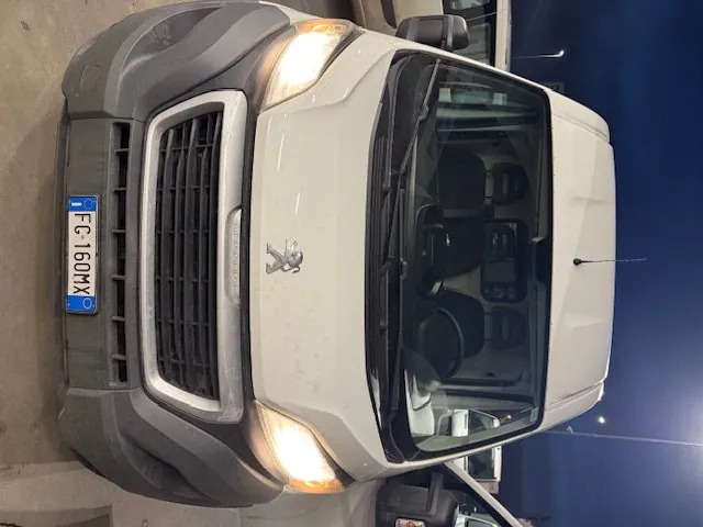 PEUGEOT BOXER FURGONE STANDARD - Furgón: foto 2 PEUGEOT BOXER FURGONE STANDARD - Furgón: foto 2