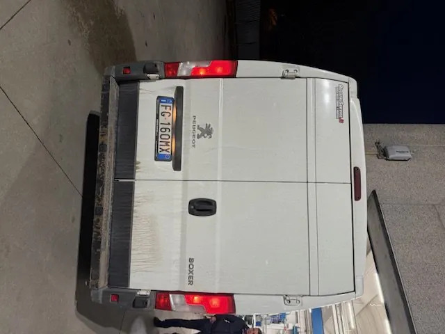 PEUGEOT BOXER FURGONE STANDARD - Furgón: foto 3 PEUGEOT BOXER FURGONE STANDARD - Furgón: foto 3