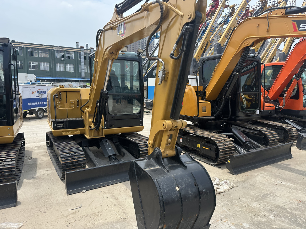 Caterpillar 305.5E - Miniexcavadora: foto 2 Caterpillar 305.5E - Miniexcavadora: foto 2