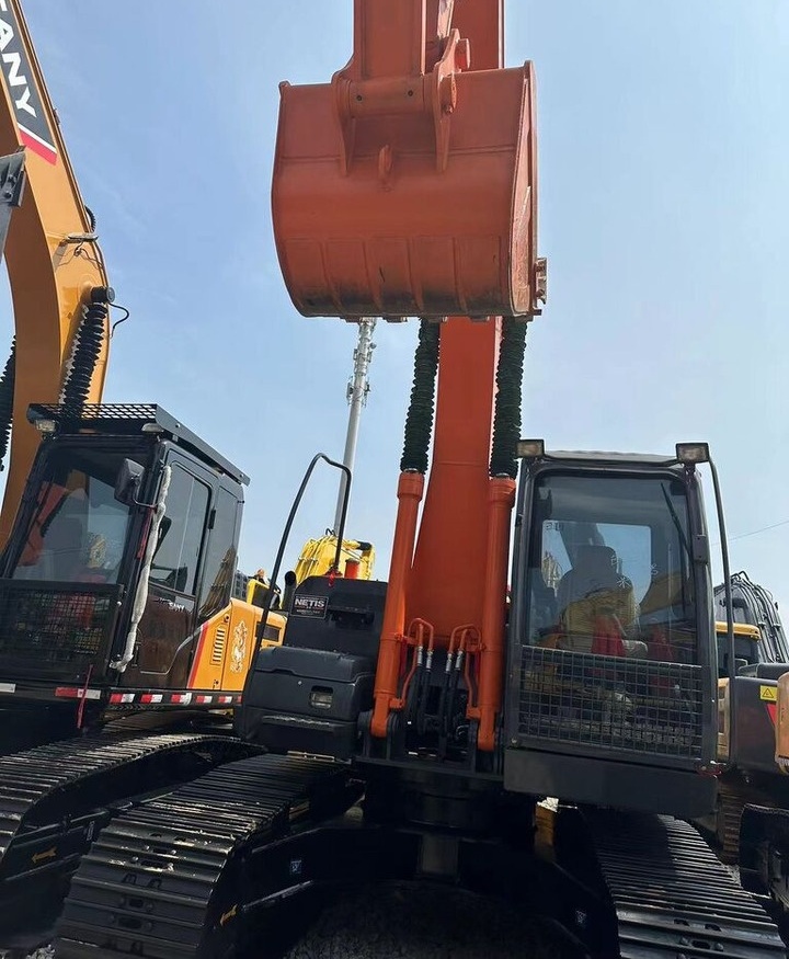 Excavadora de cadenas Hitachi ZX200-3: foto 7