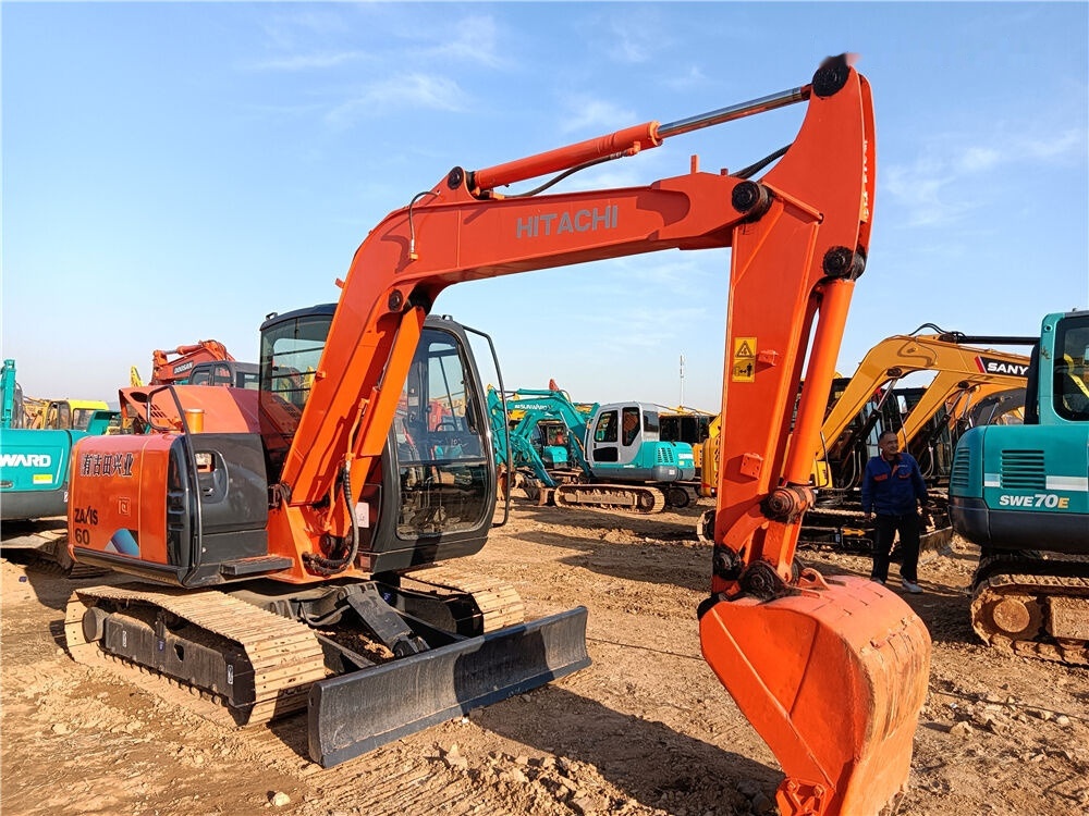 Hitachi ZX60 - Miniexcavadora: foto 4 Hitachi ZX60 - Miniexcavadora: foto 4