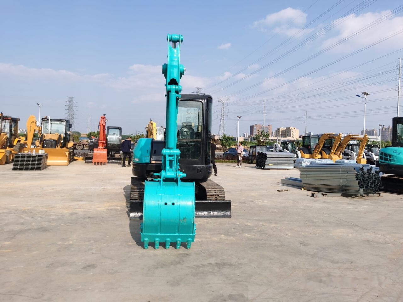 Kobelco SK55SR-5 - Excavadora de cadenas: foto 3 Kobelco SK55SR-5 - Excavadora de cadenas: foto 3