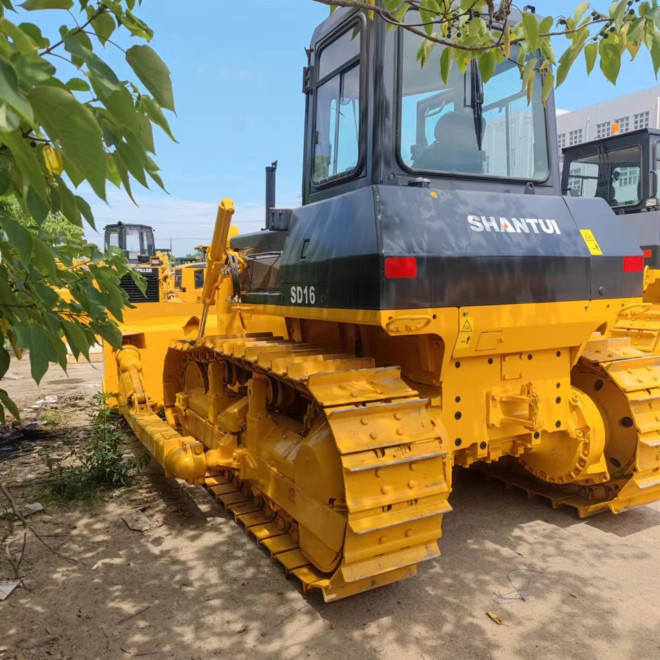 Shantui SD16 - Bulldozer: foto 1 Shantui SD16 - Bulldozer: foto 1