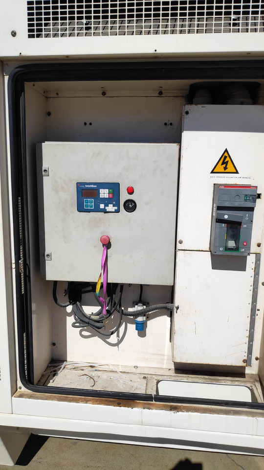 FG P600P1 600 kVA - Generador industriale: foto 5 FG P600P1 600 kVA - Generador industriale: foto 5