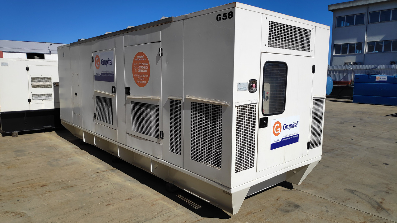FG P600P1 600 kVA - Generador industriale: foto 1 FG P600P1 600 kVA - Generador industriale: foto 1