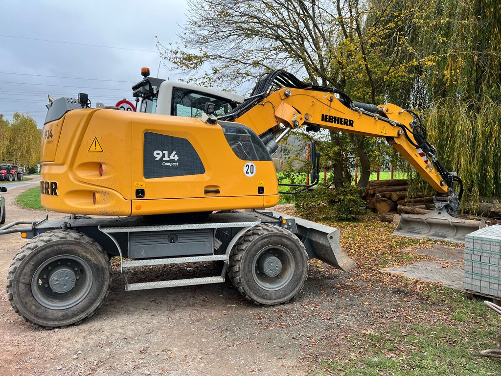 Liebherr A 914 Compact SW 33 Likufix - Excavadora de ruedas: foto 1 Liebherr A 914 Compact SW 33 Likufix - Excavadora de ruedas: foto 1