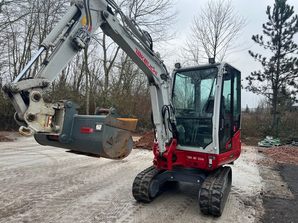 Takeuchi TB 230 V 4 Vollaustattung Takeuchi TB 230 V 4 Vollaustattung 2x - Miniexcavadora: foto 1 Takeuchi TB 230 V 4 Vollaustattung Takeuchi TB 230 V 4 Vollaustattung 2x - Miniexcavadora: foto 1