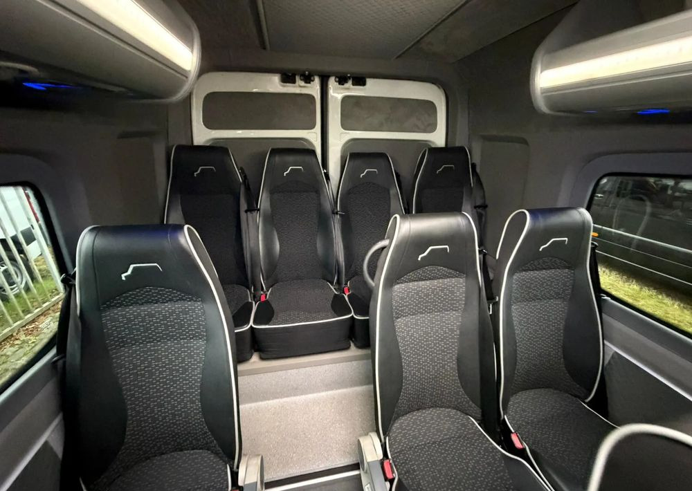 MAN TGE - Minibús, Furgoneta de pasajeros: foto 4 MAN TGE - Minibús, Furgoneta de pasajeros: foto 4