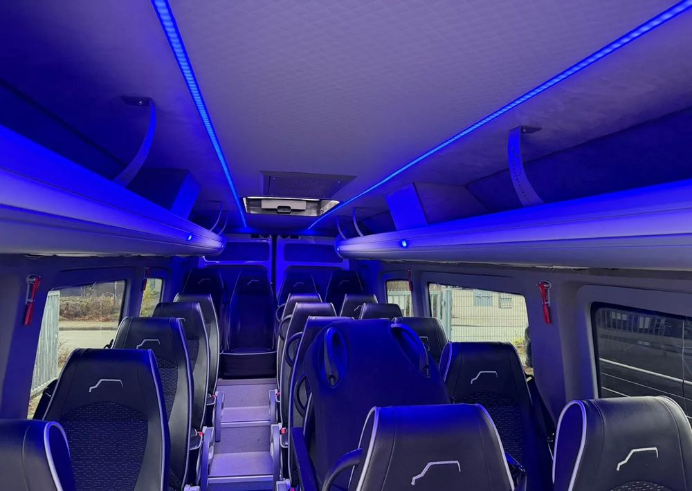 Minibús, Furgoneta de pasajeros MAN TGE: foto 12