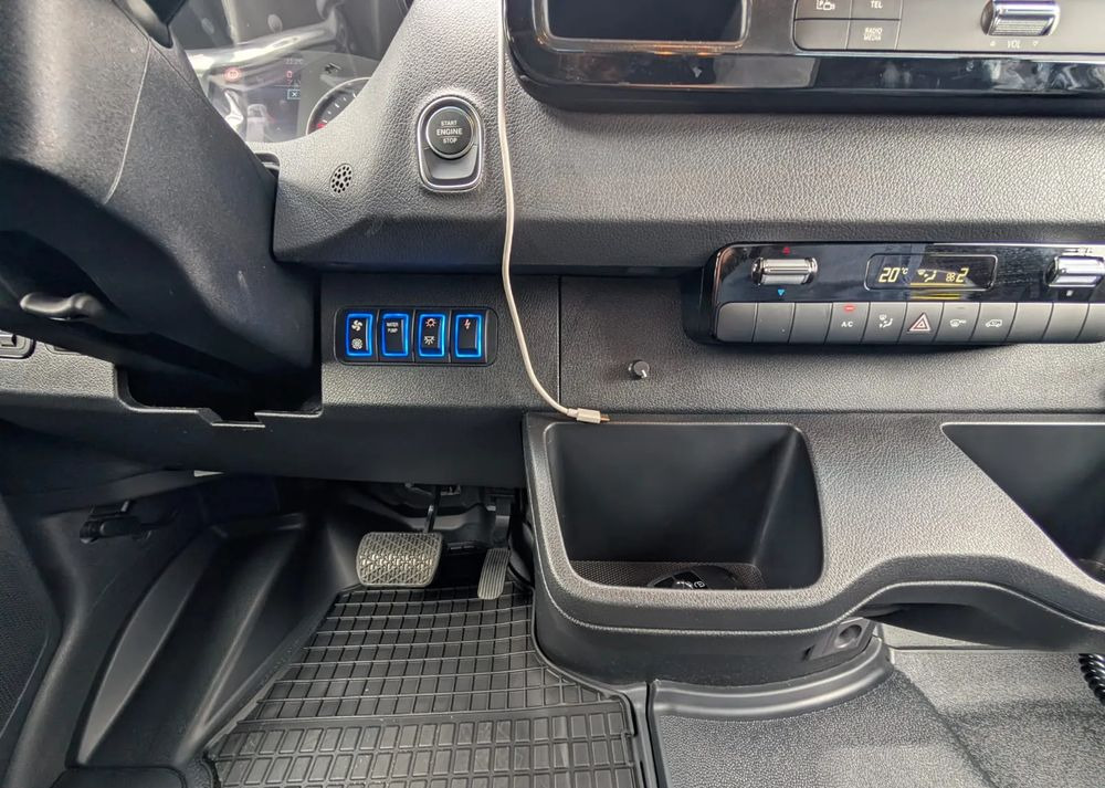 Leasing de  Mercedes-Benz Sprinter 519 Mercedes-Benz Sprinter 519: foto 19