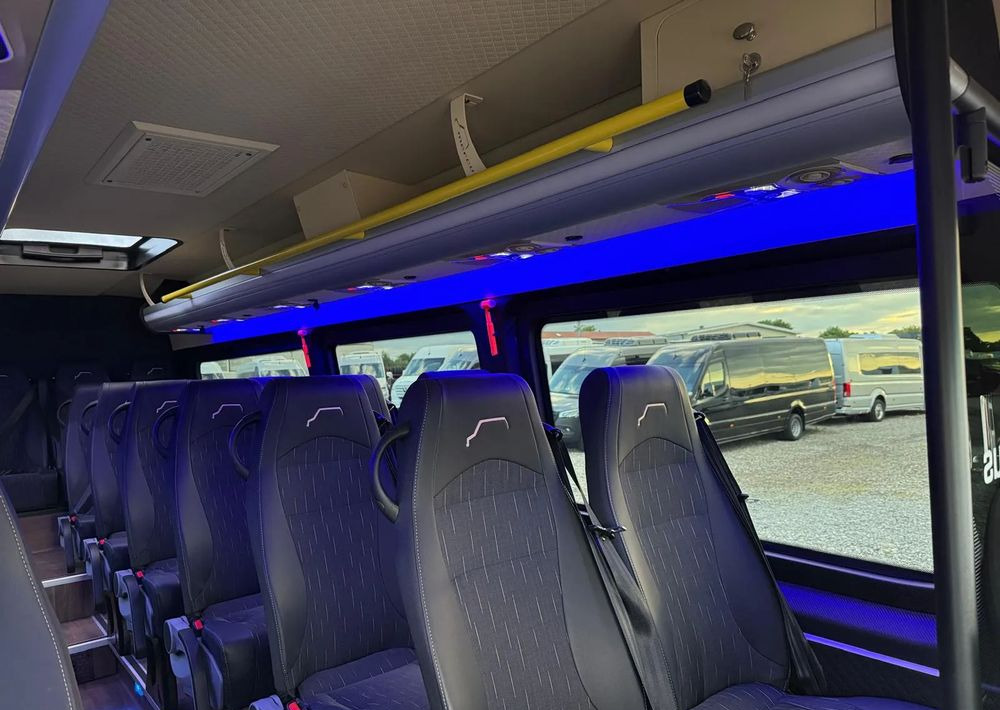 Minibús, Furgoneta de pasajeros nuevo Mercedes-Benz Sprinter 519: foto 17