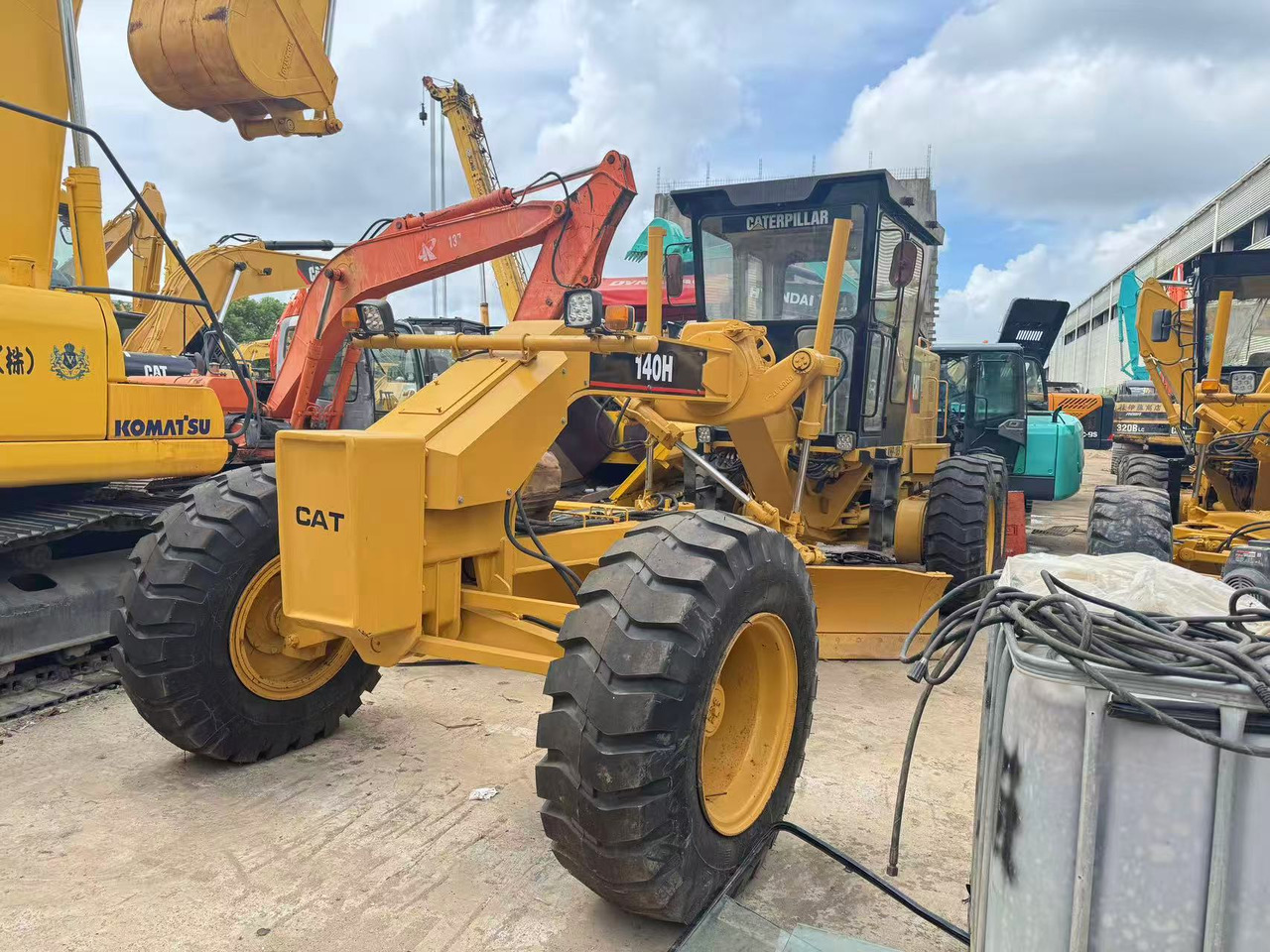 CATERPILLAR 140H - Grader: foto 1 CATERPILLAR 140H - Grader: foto 1