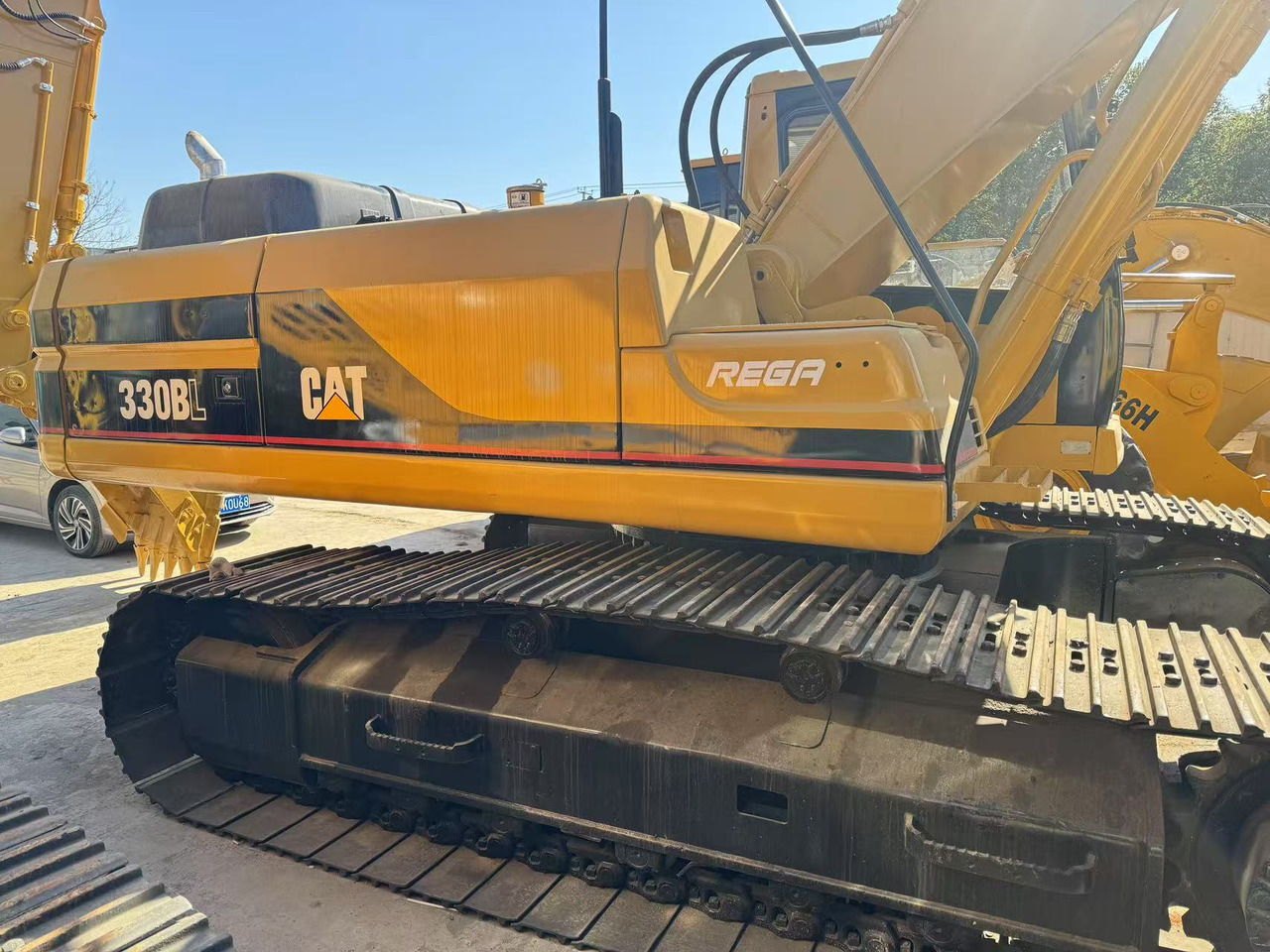 CATERPILLAR 330BL - Excavadora de cadenas: foto 2 CATERPILLAR 330BL - Excavadora de cadenas: foto 2