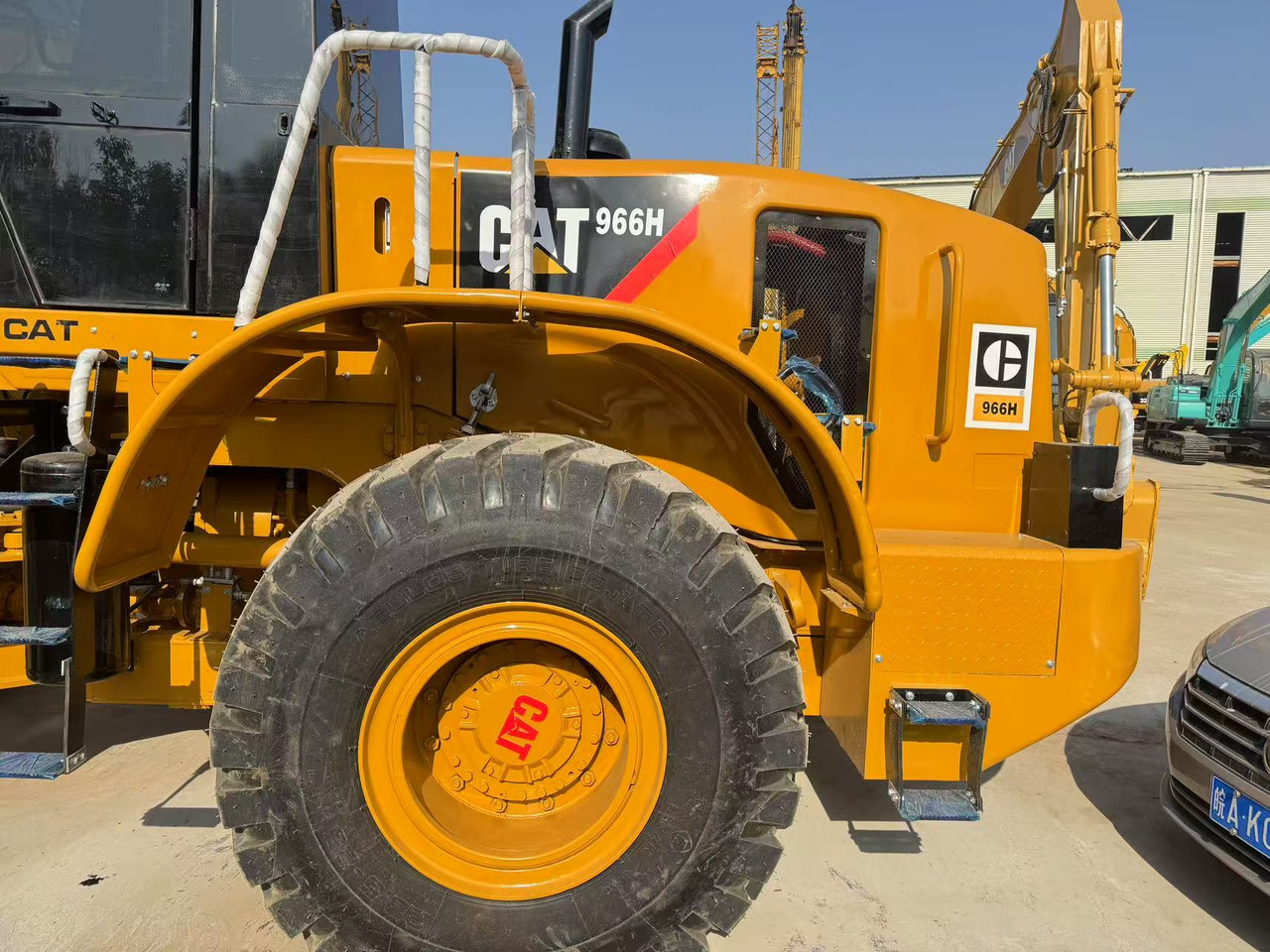 CATERPILLAR 966H - Cargadora de ruedas: foto 4 CATERPILLAR 966H - Cargadora de ruedas: foto 4