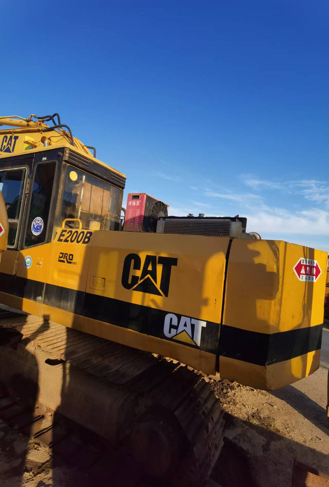 CATERPILLAR E200B - Excavadora de cadenas: foto 3 CATERPILLAR E200B - Excavadora de cadenas: foto 3