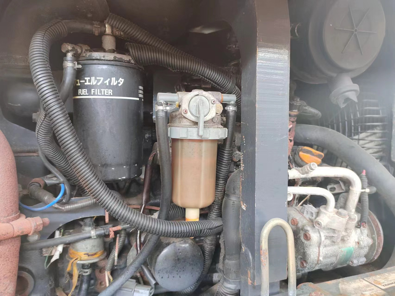 HITACHI ZX50U mini digger ZX55 ZX60 ZX70 small excavator - Miniexcavadora: foto 4 HITACHI ZX50U mini digger ZX55 ZX60 ZX70 small excavator - Miniexcavadora: foto 4