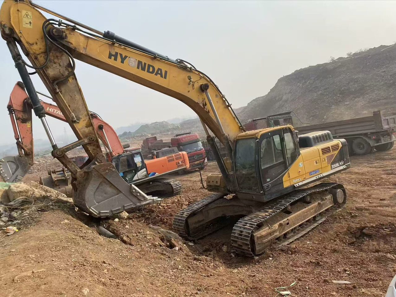 HYUNDAI R350 VS original - Excavadora de cadenas: foto 5 HYUNDAI R350 VS original - Excavadora de cadenas: foto 5