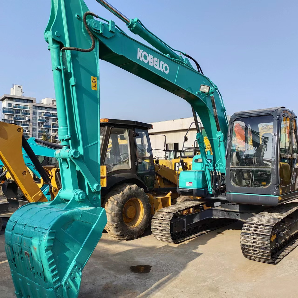 Excavadora de cadenas KOBELCO SK140LC-8: foto 8
