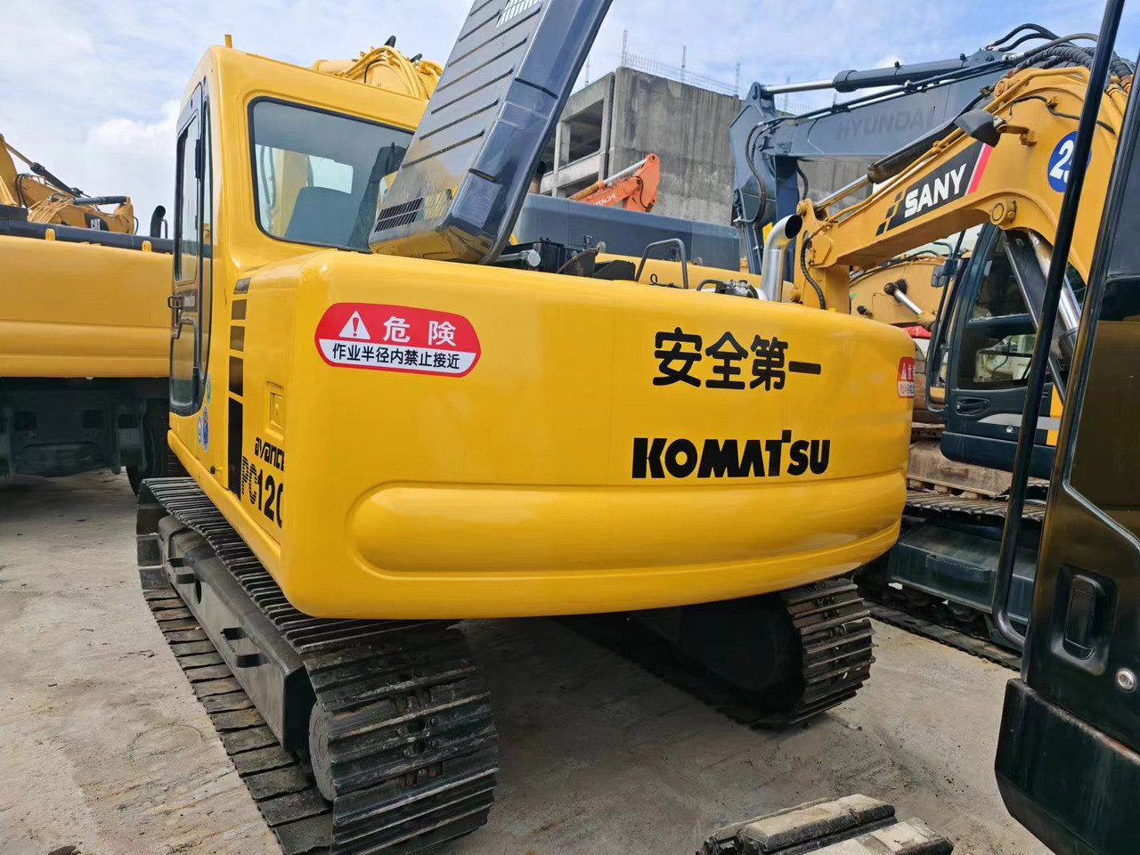 Leasing de KOMATSU PC120-6 KOMATSU PC120-6: foto 8
