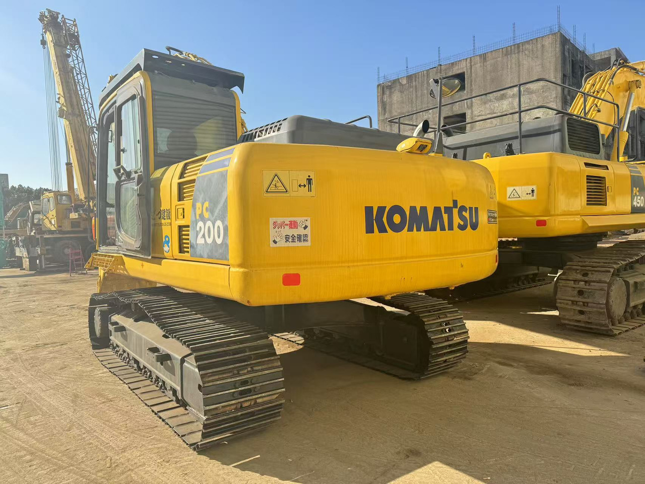 KOMATSU PC200-8 - Excavadora de cadenas: foto 4 KOMATSU PC200-8 - Excavadora de cadenas: foto 4