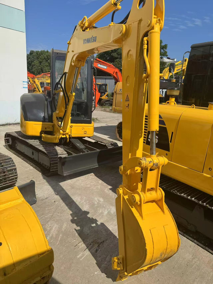 KOMATSU PC35 PC40 PC50 PC55 P60 - Miniexcavadora: foto 2 KOMATSU PC35 PC40 PC50 PC55 P60 - Miniexcavadora: foto 2