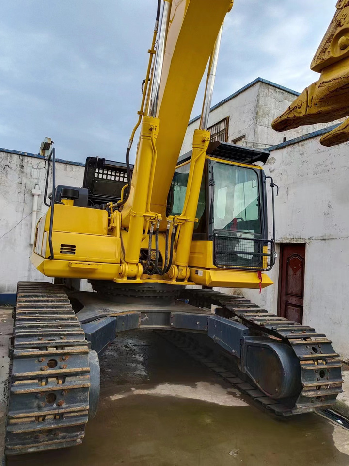 KOMATSU PC450-8 - Excavadora de cadenas: foto 4 KOMATSU PC450-8 - Excavadora de cadenas: foto 4