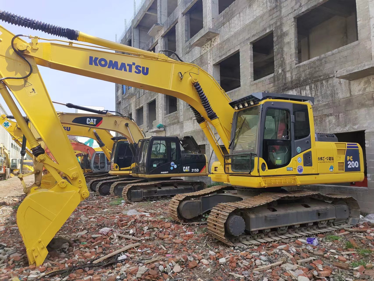 KOMATSU pc200-8 pc200 Japan made - Excavadora de cadenas: foto 2 KOMATSU pc200-8 pc200 Japan made - Excavadora de cadenas: foto 2