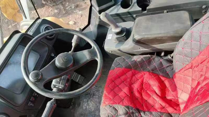 Cargadora de ruedas LIUGONG 856H cummins engine: foto 7