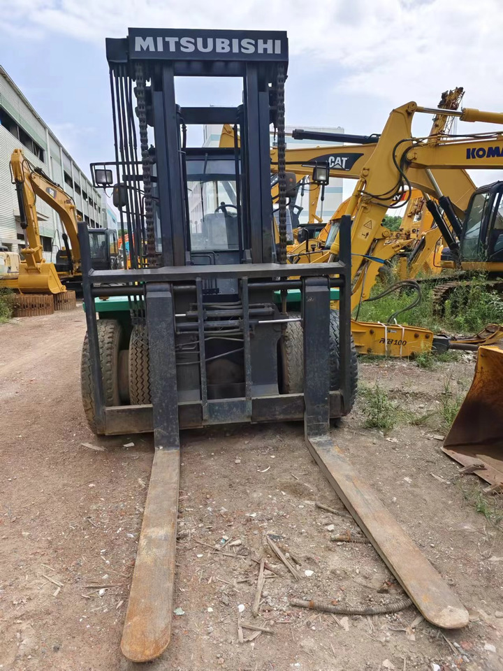 MITSUBISHI 16ton diesel forklift Japan made - Carretilla elevadora diésel: foto 5 MITSUBISHI 16ton diesel forklift Japan made - Carretilla elevadora diésel: foto 5