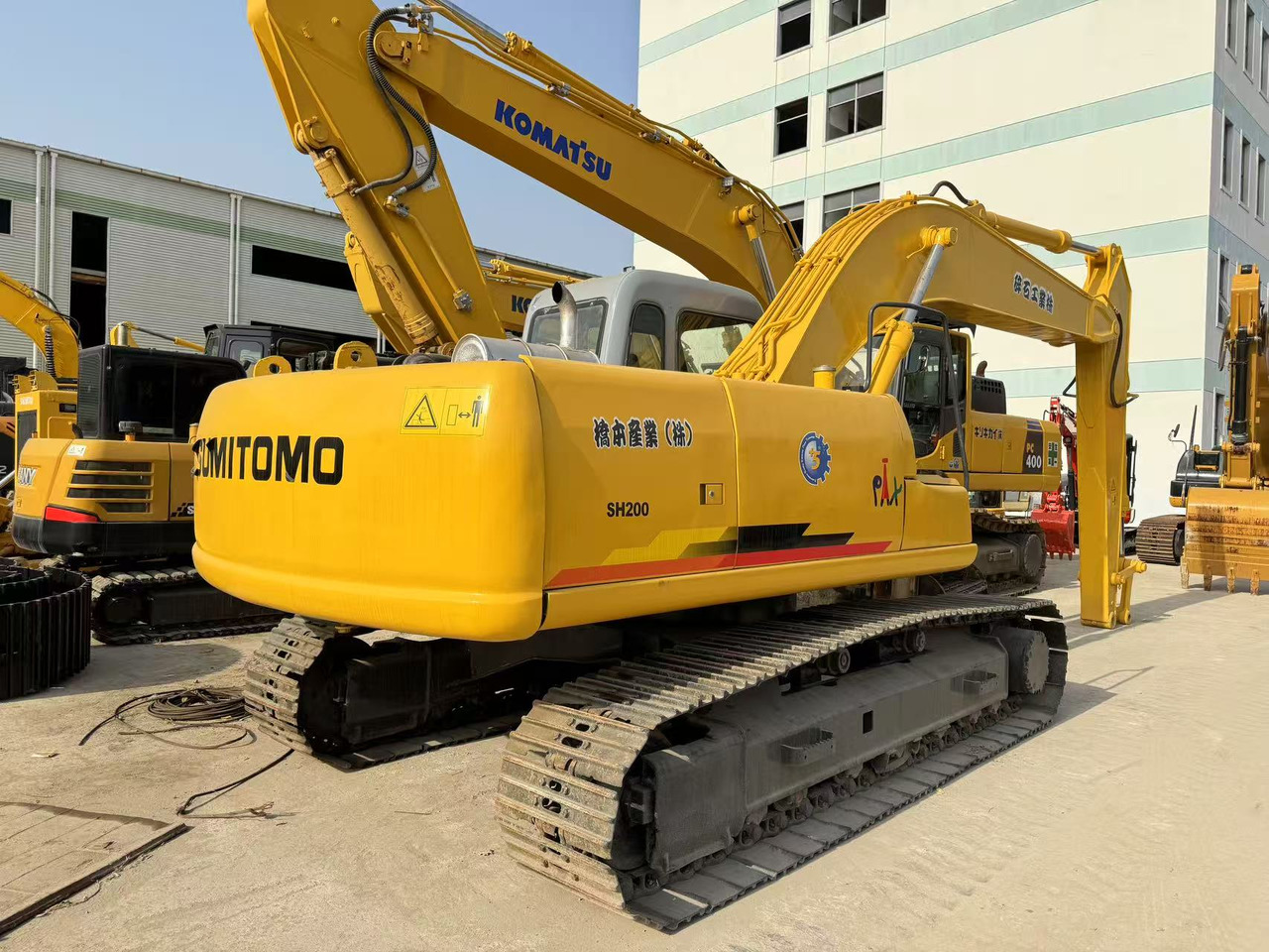 SUMITOMO SH200 - Excavadora de cadenas: foto 2 SUMITOMO SH200 - Excavadora de cadenas: foto 2
