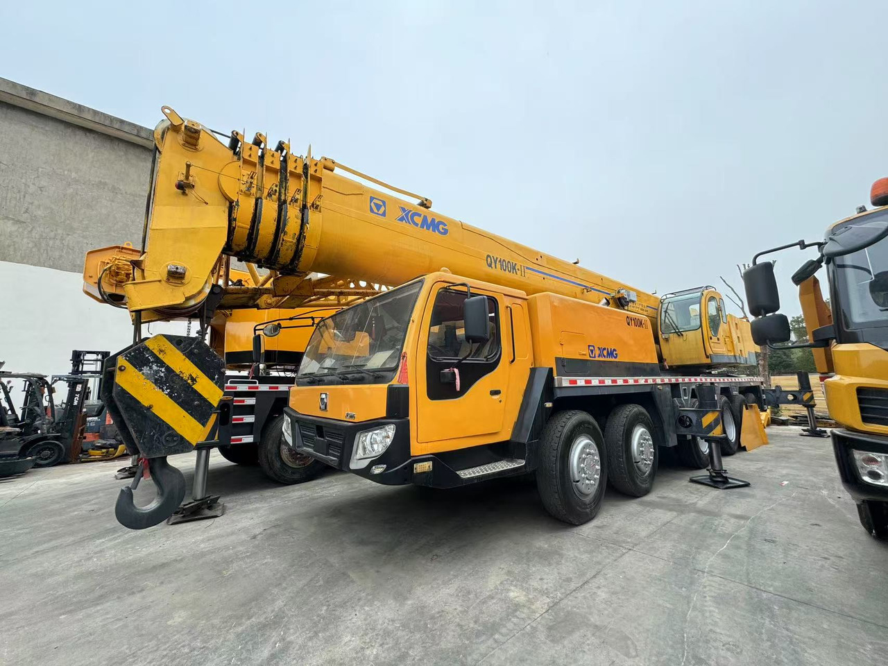 XCMG QY100K 100tons QY100K-2 - Autogrúa: foto 1 XCMG QY100K 100tons QY100K-2 - Autogrúa: foto 1