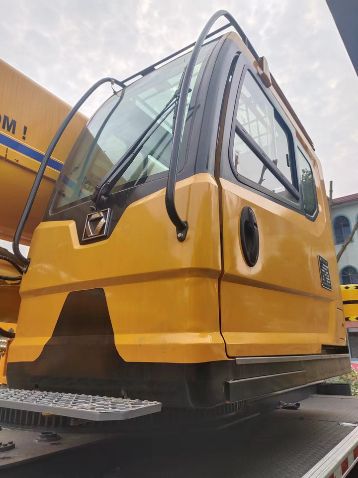 XCMG QY70K - Autogrúa: foto 3 XCMG QY70K - Autogrúa: foto 3